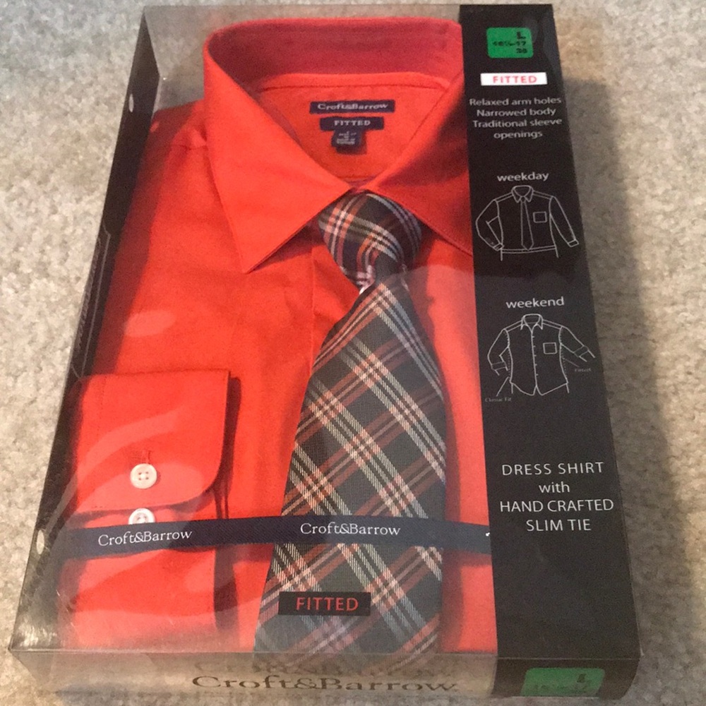 Brand New Men Fitted Shirt with Tie